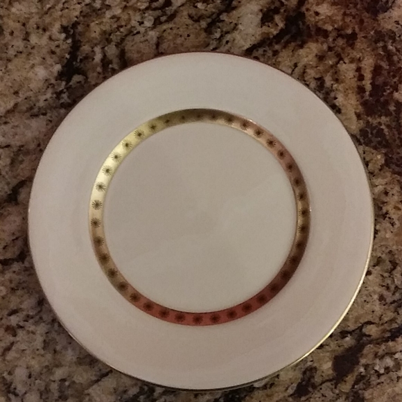 1119 Set of 2 Castleto Golden Classic Salad Plates - Picture 7 of 9